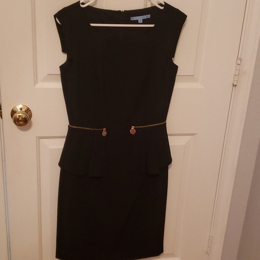 Dress black